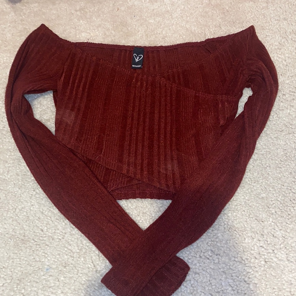 Windsor top